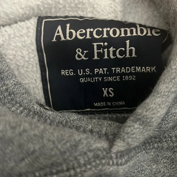 ABERCROMBIE & FITCH BUNDLE EUC BOYS/ XS Mens - Picture 8 of 8